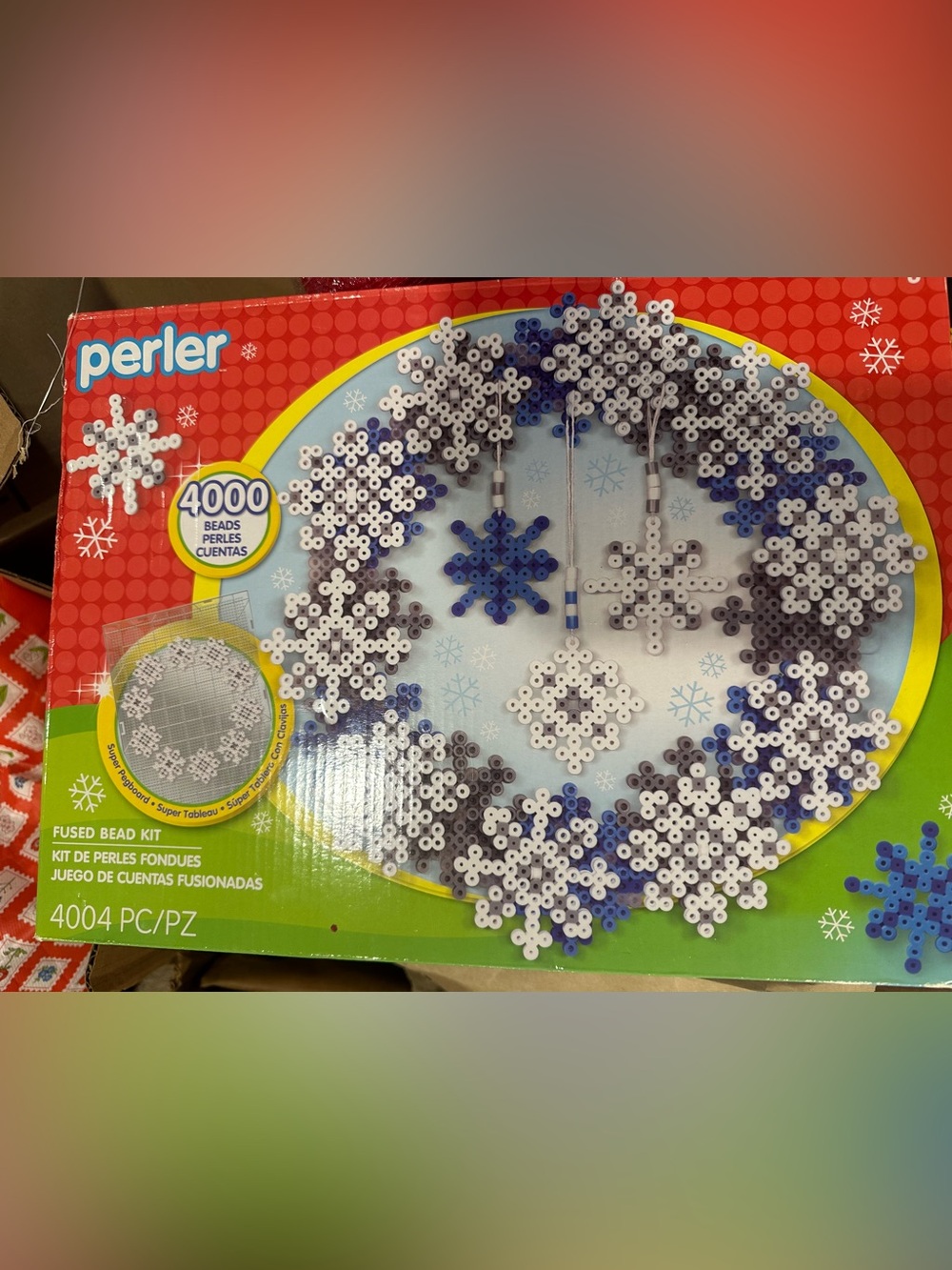 Perler 3D Snowflake Wreath Fused Bead Kit, Ages 6 and up, 4004 Pieces